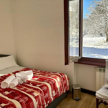Lussuosa Suite In Montagna Con Wifi E Netflix タルヴィージオ エクステリア 写真